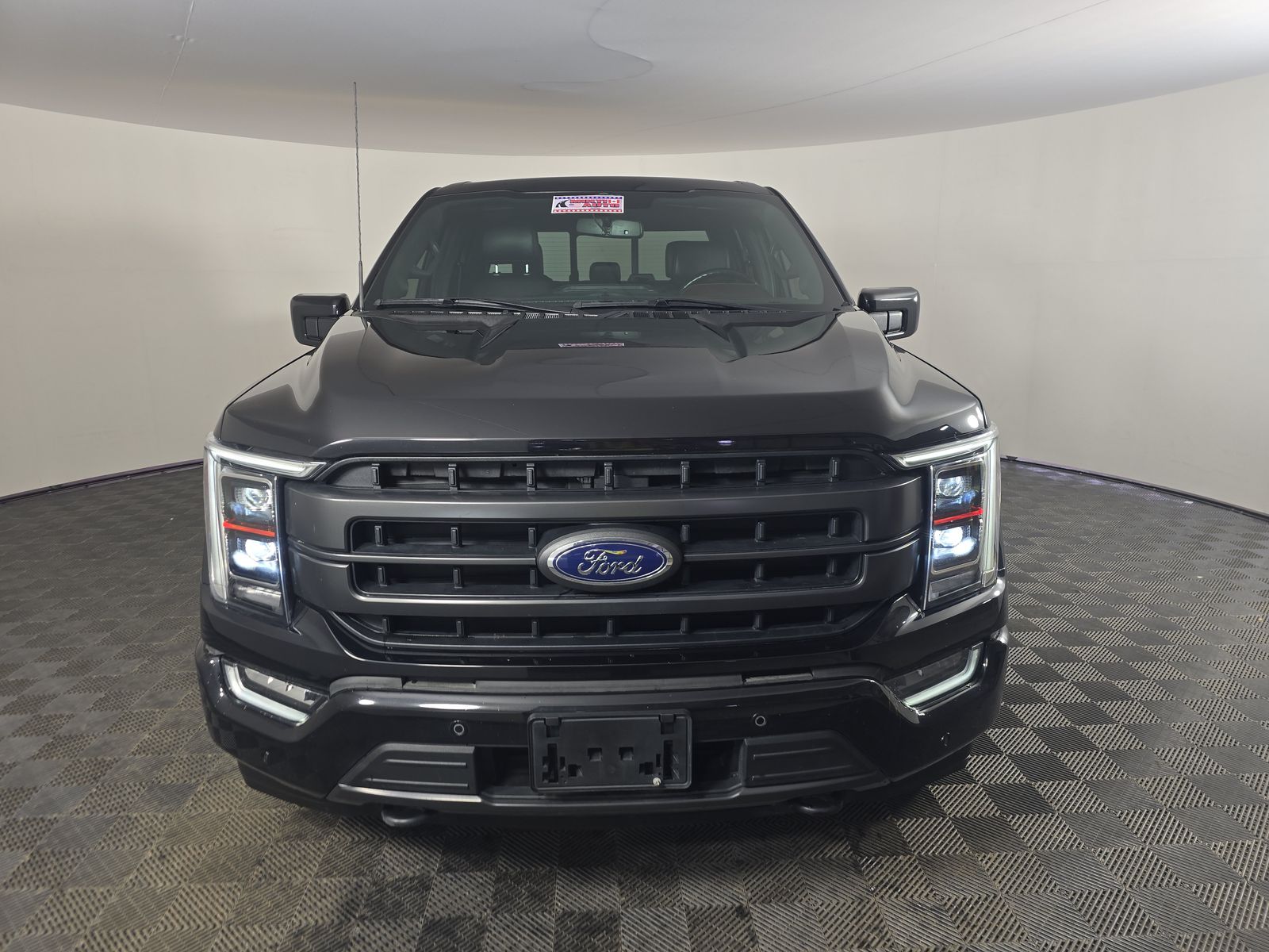2023 Ford F-150 Lariat AWD