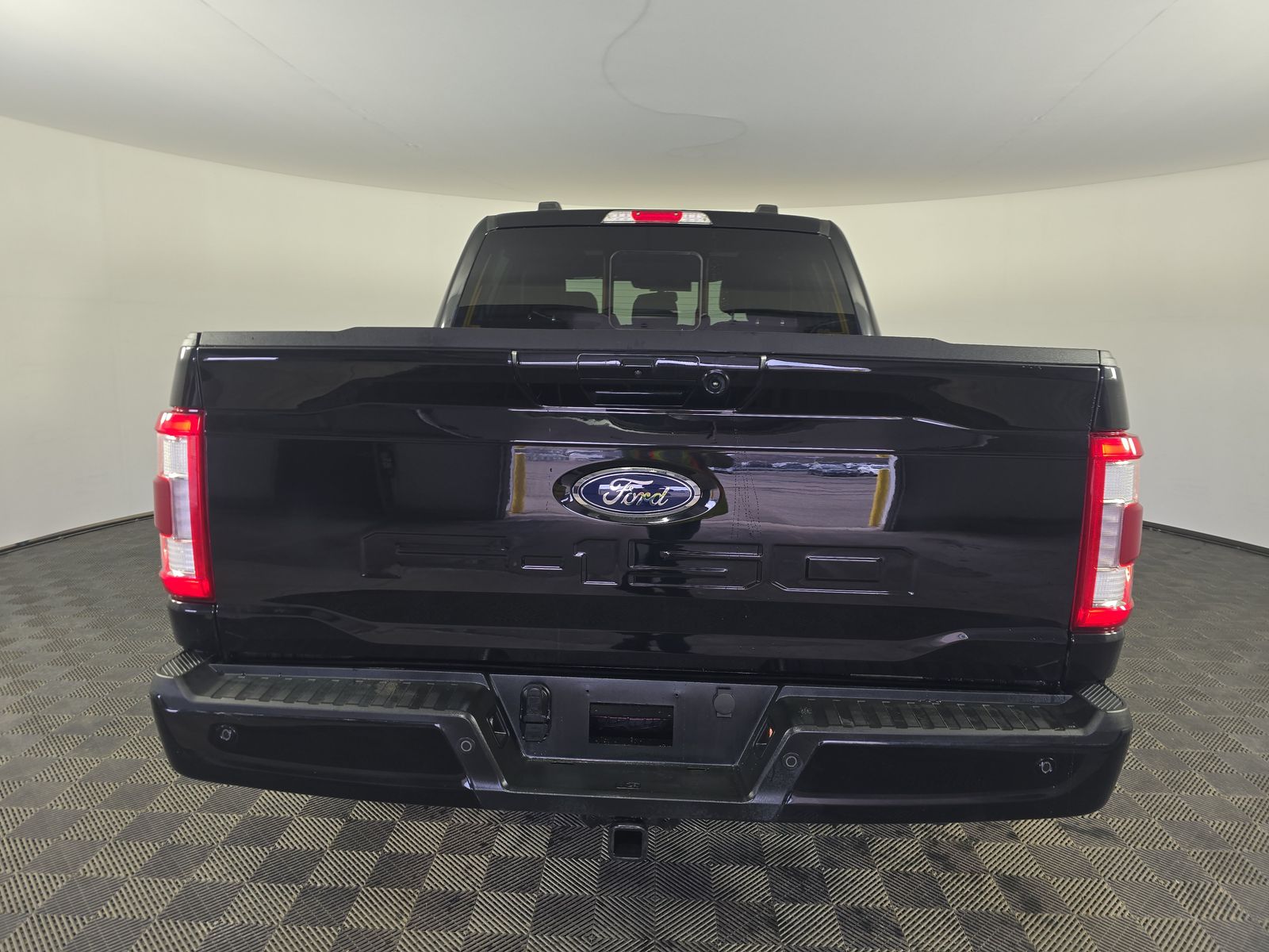 2023 Ford F-150 Lariat AWD