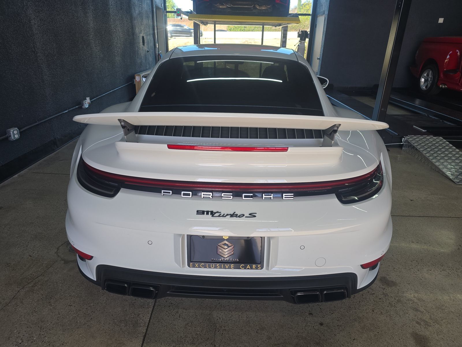 2022 Porsche 911 Turbo S AWD