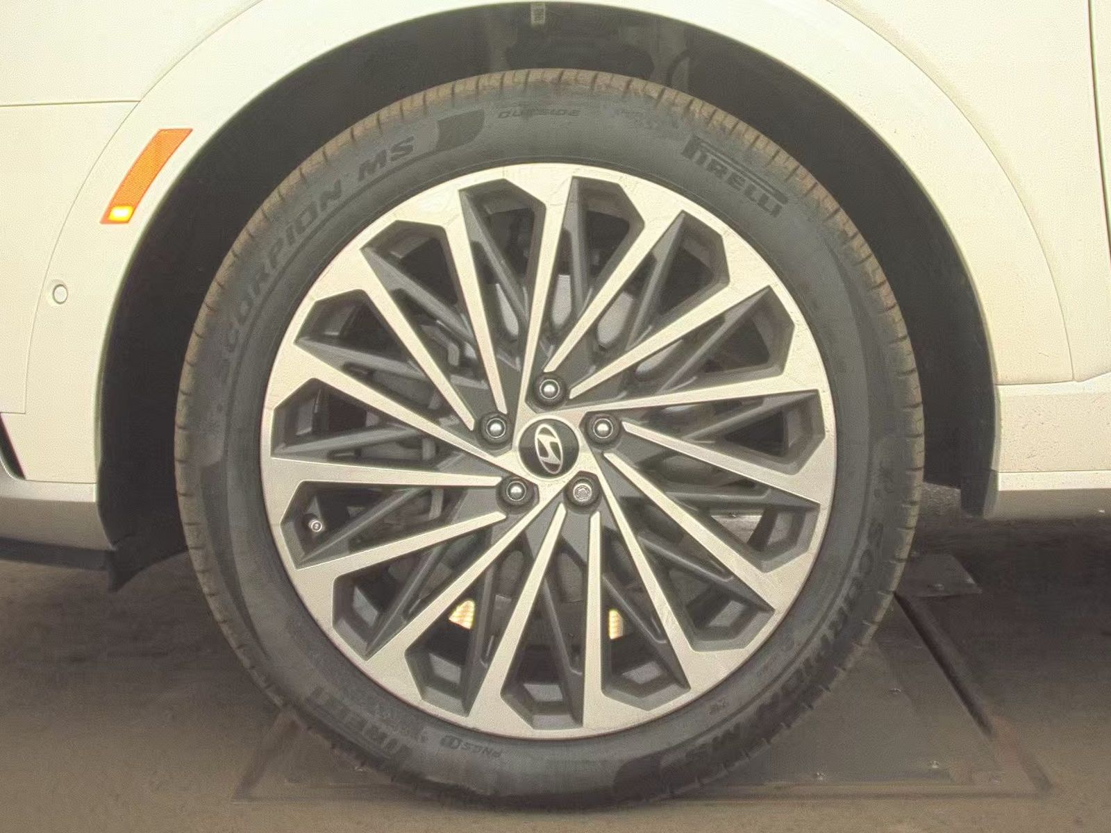HYUNDAI PALISADE - 10
