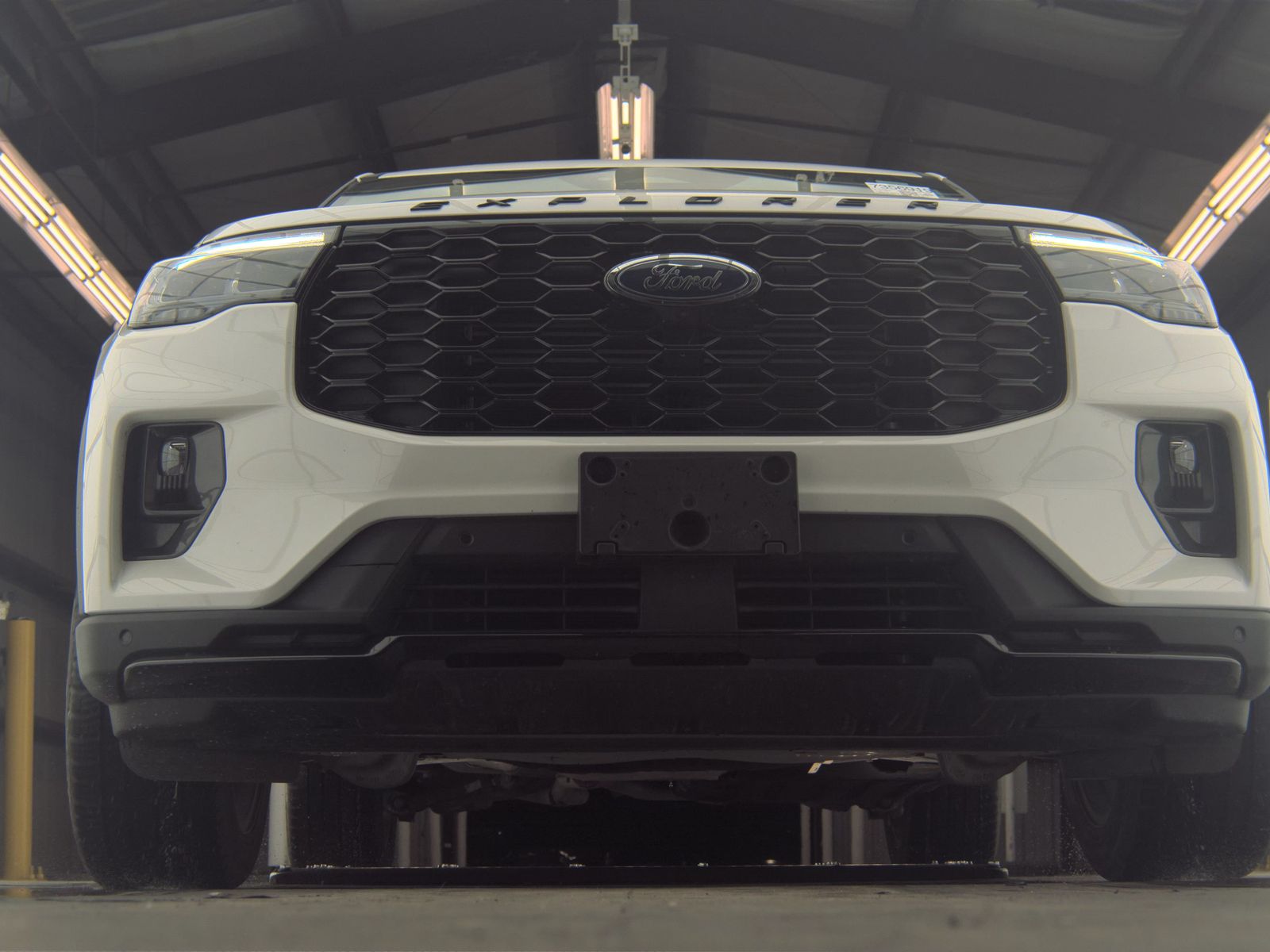FORD EXPLORER - 4