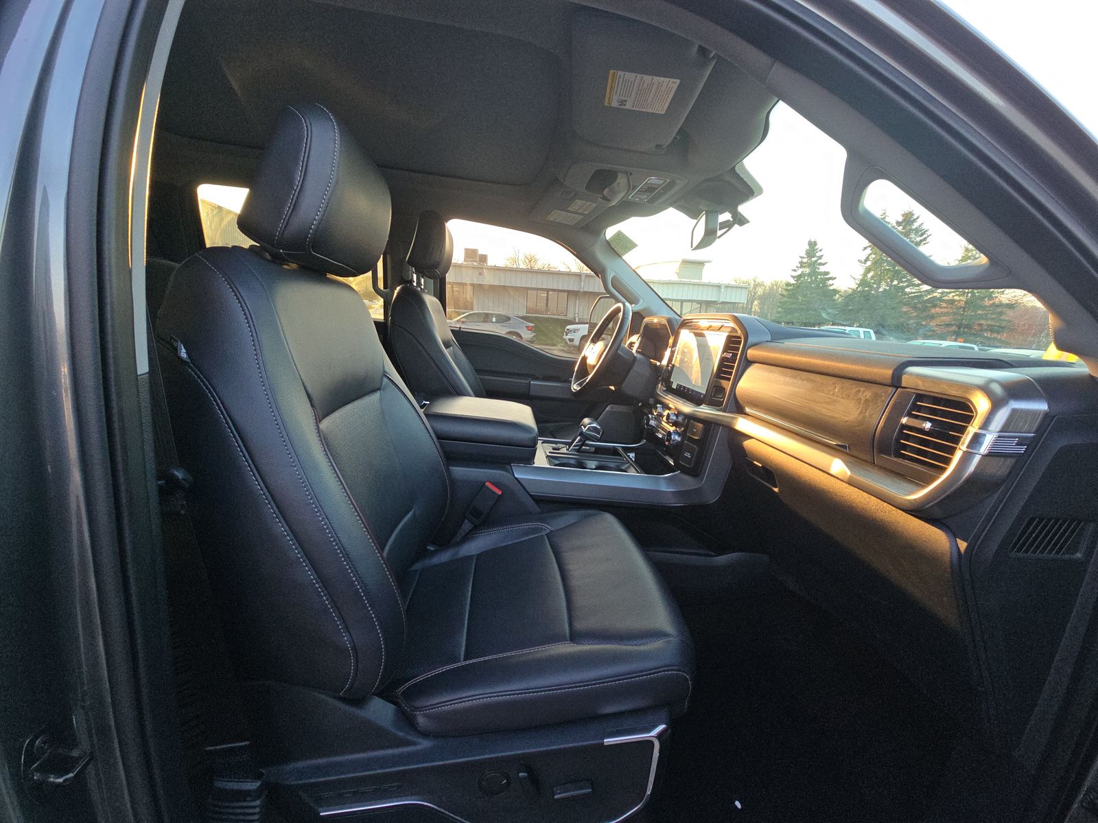 2022 Ford F-150 Lariat AWD