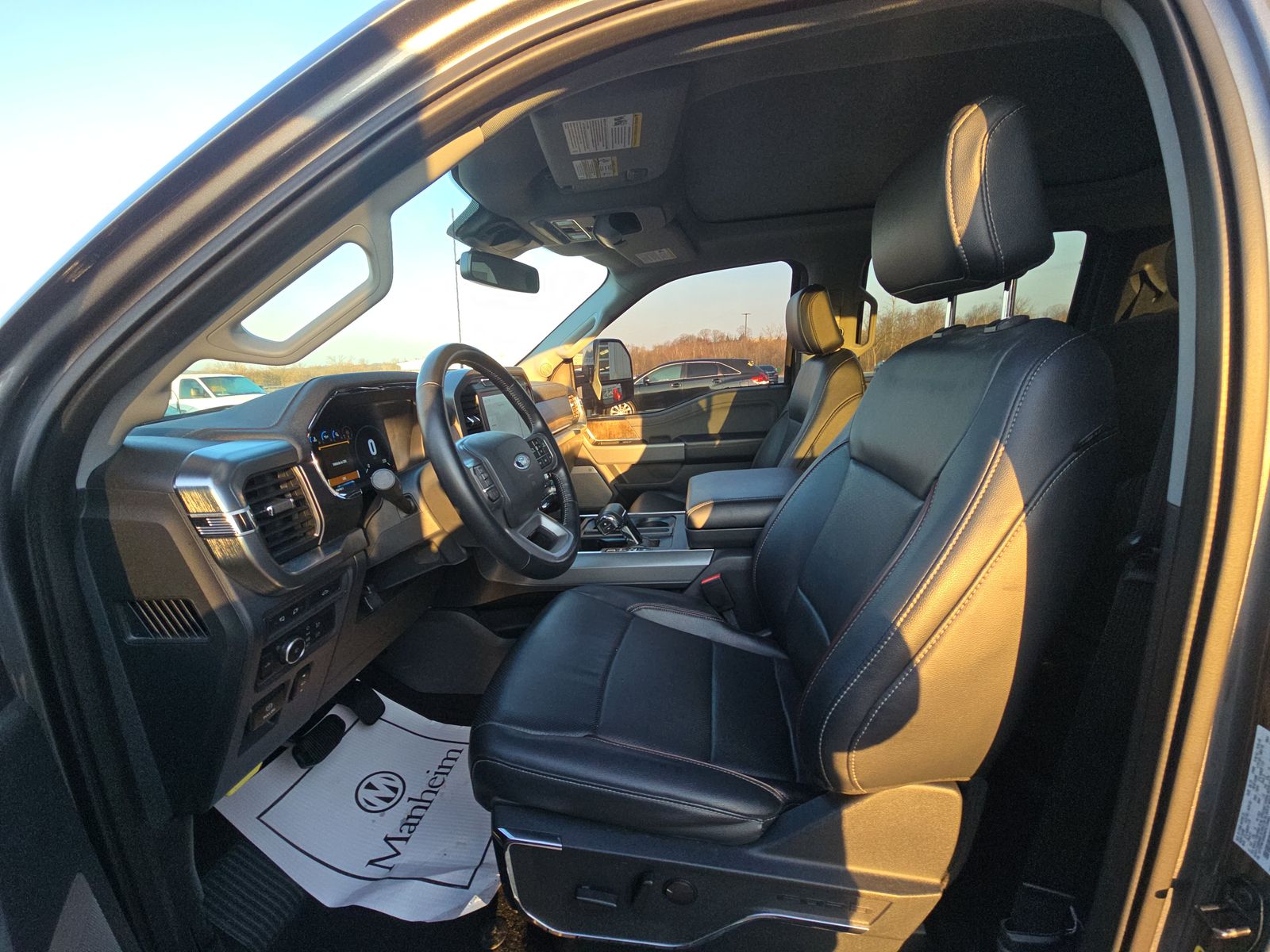 2022 Ford F-150 Lariat AWD