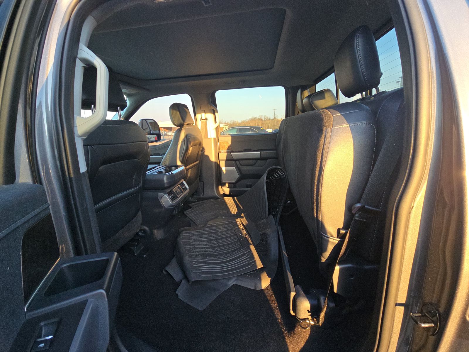 2022 Ford F-150 Lariat AWD