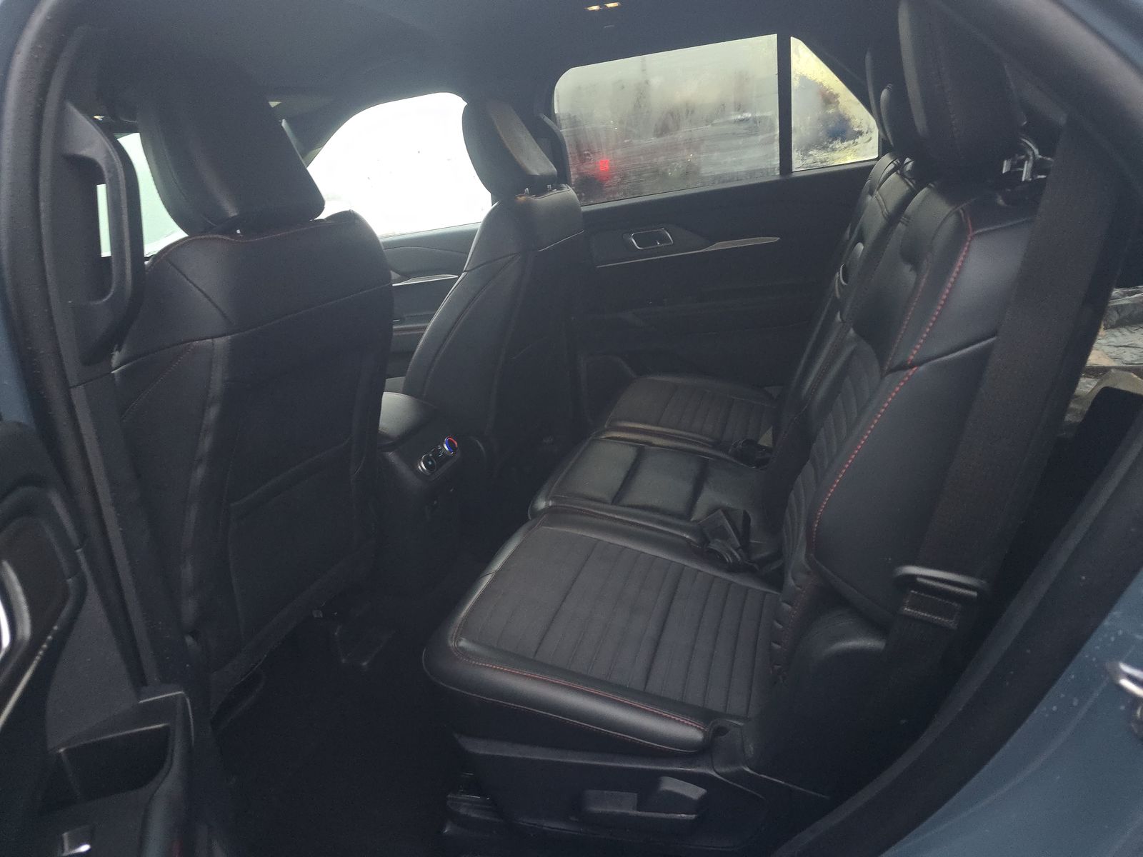 2025 Ford Explorer ST-Line AWD