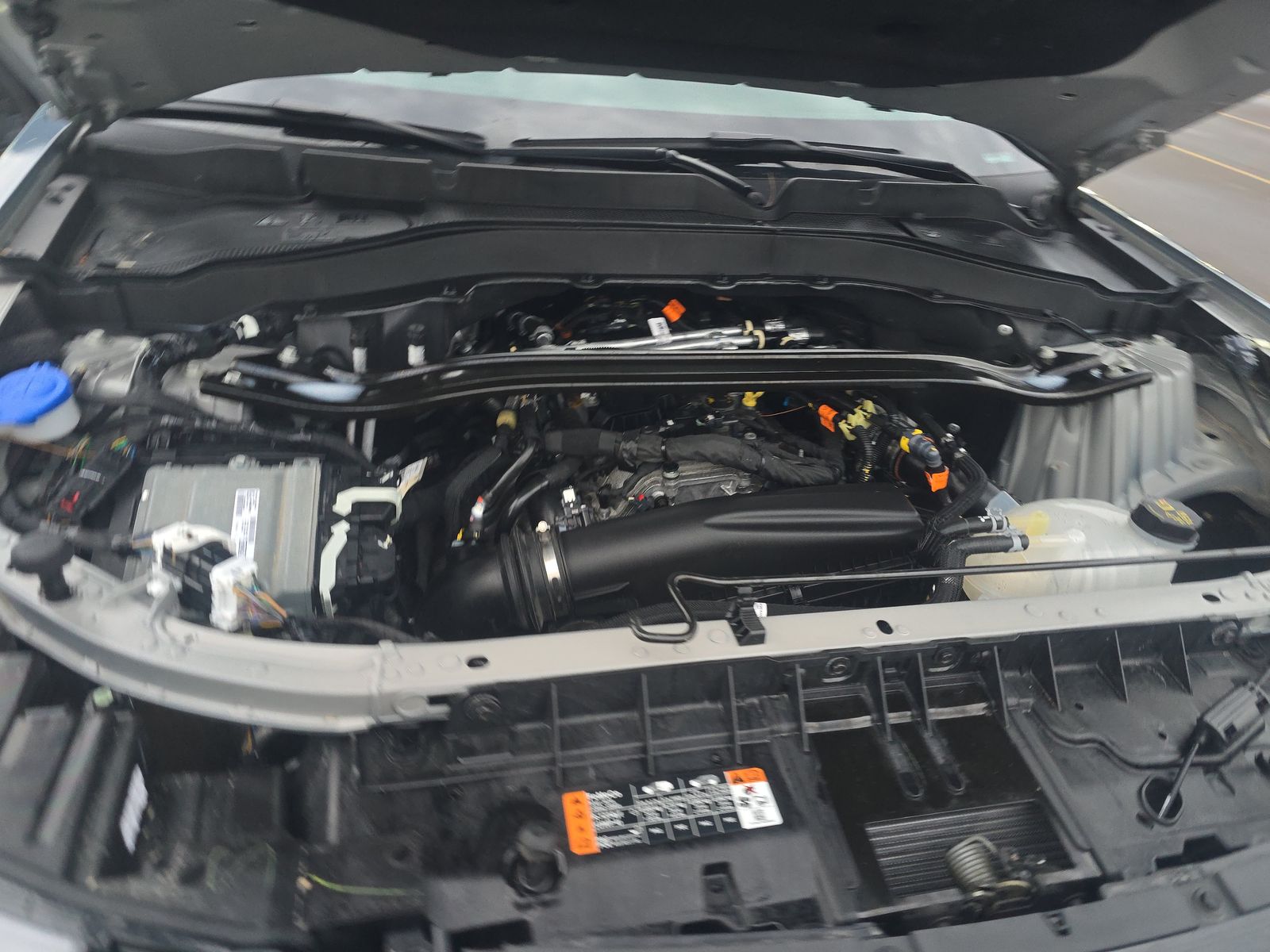 2025 Ford Explorer ST-Line AWD