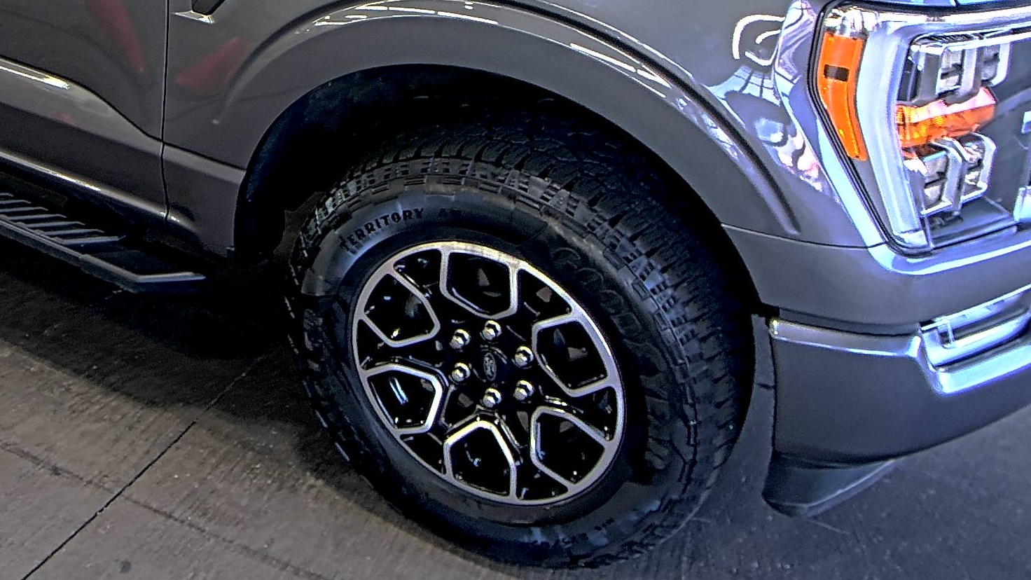 2023 Ford F-150 XLT AWD