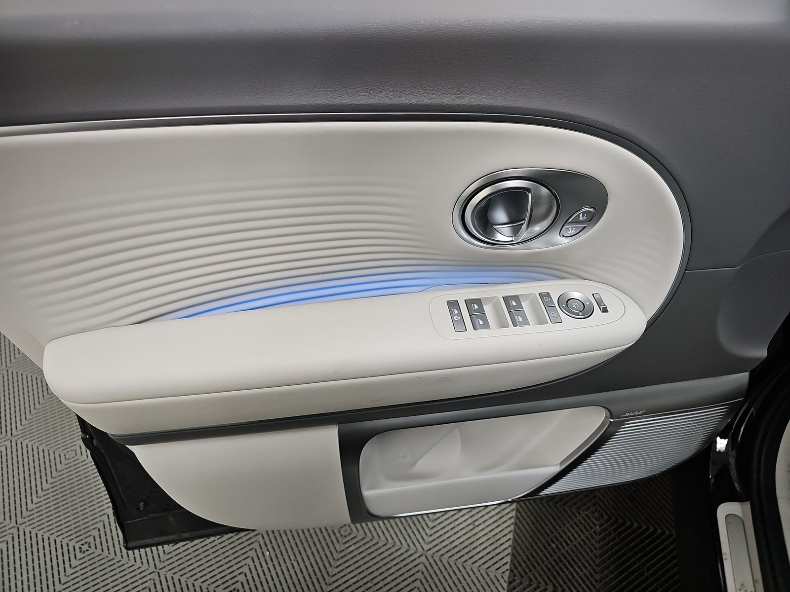 HYUNDAI PERF LTD - 10