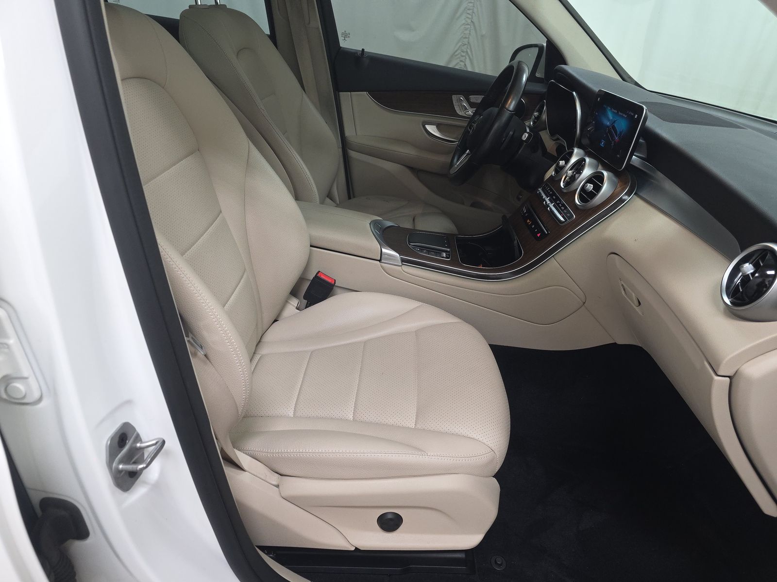 2021 Mercedes-Benz GLC GLC 300 AWD