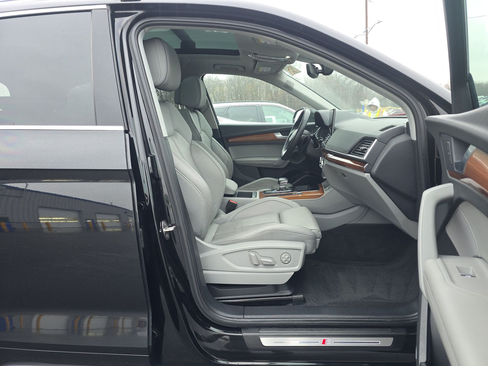 2022 Audi Q5 S line Premium Plus AWD