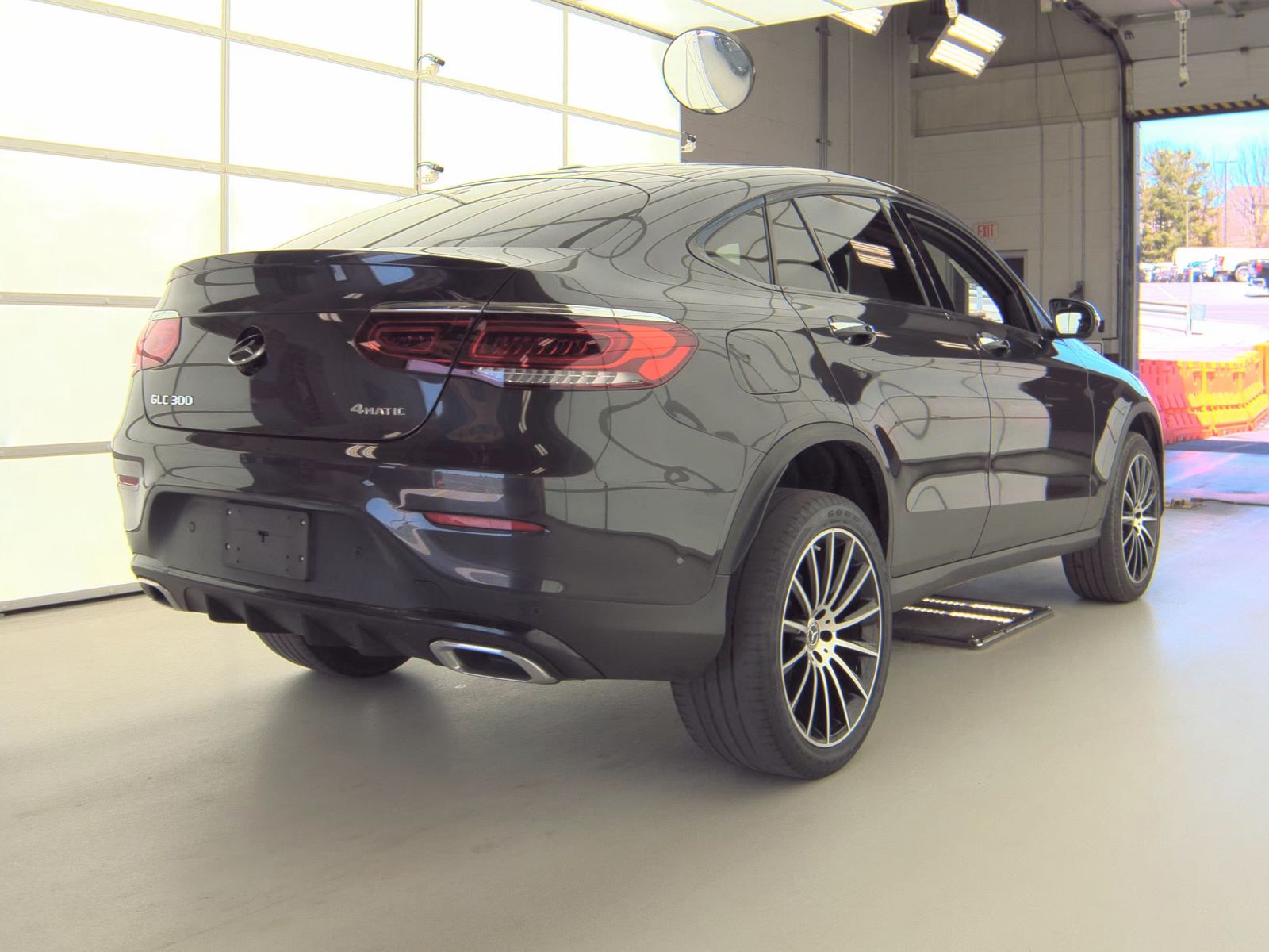 2022 Mercedes-Benz GLC GLC 300 AWD