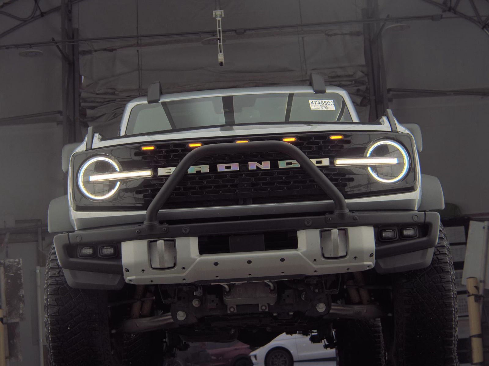 FORD BRONCO - 4