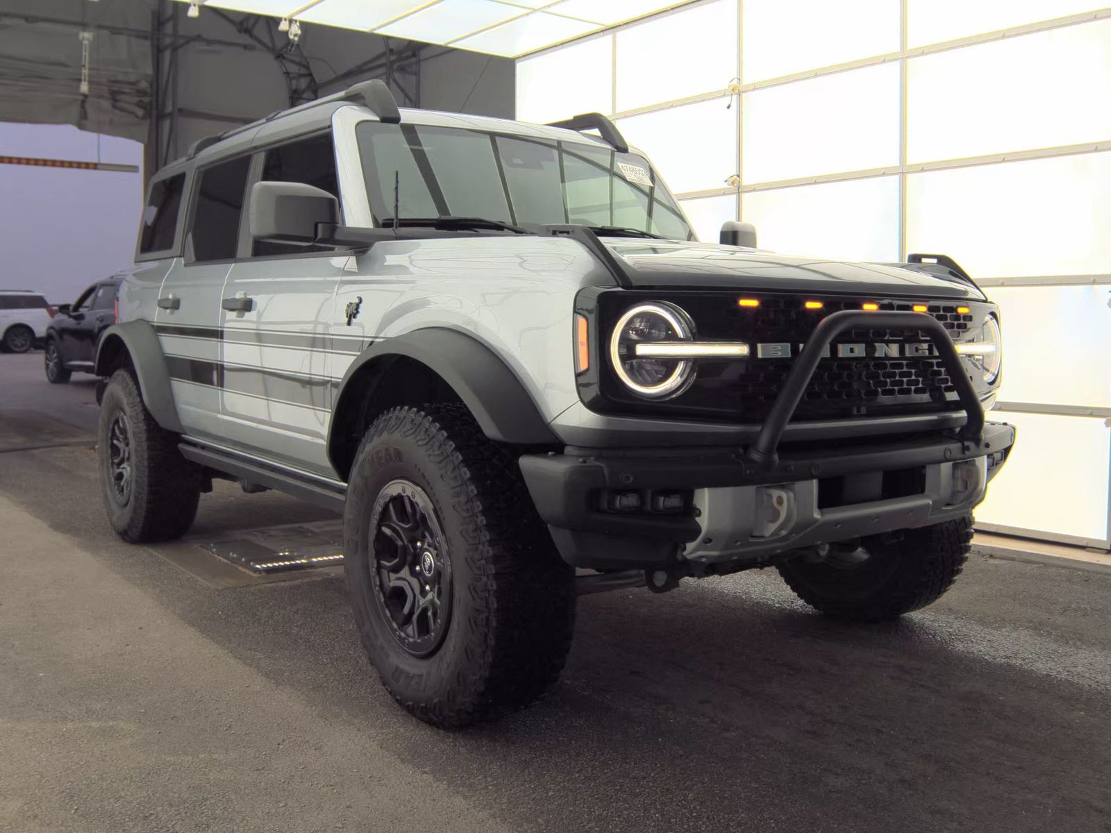 FORD BRONCO - 5