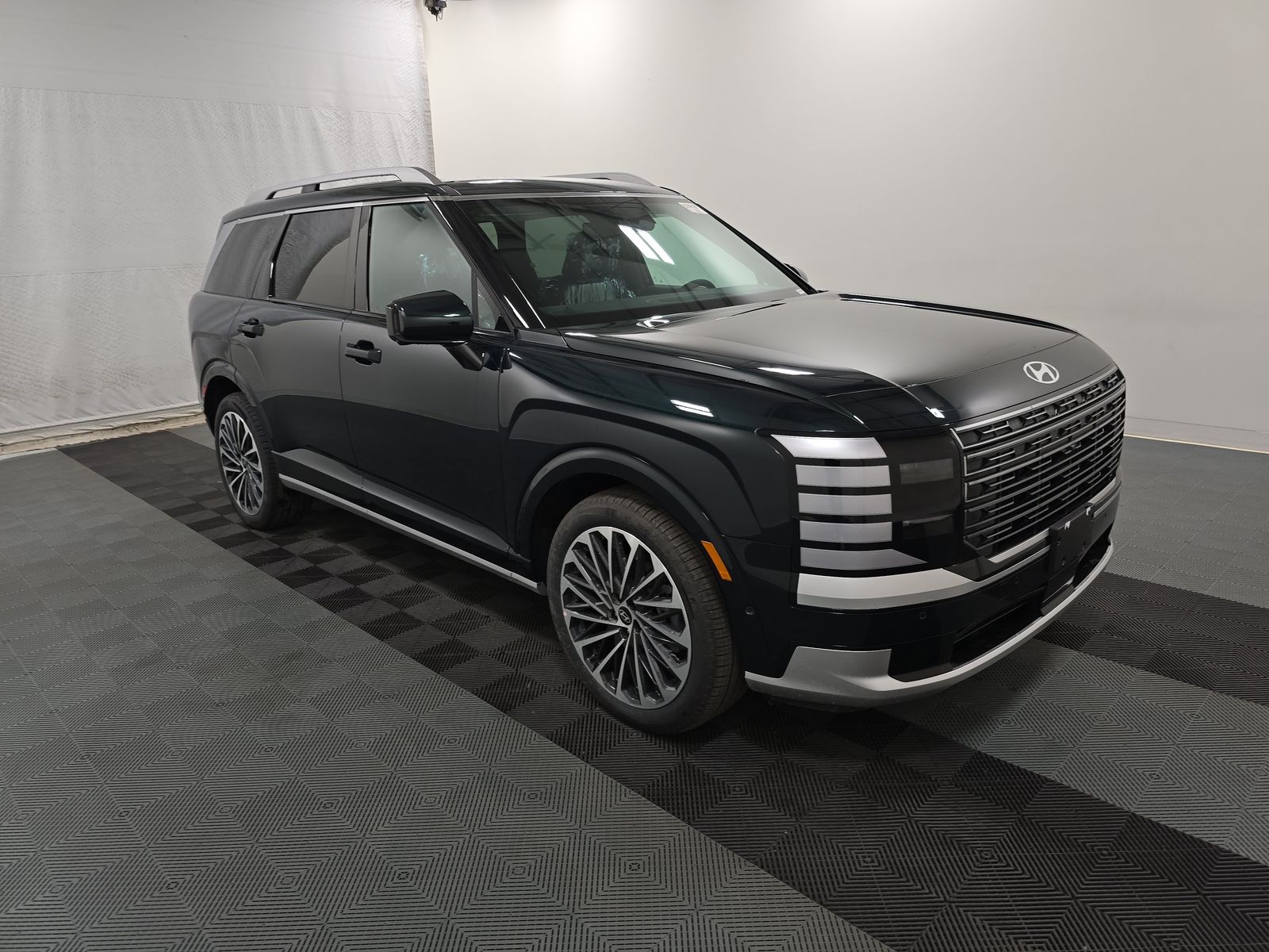 HYUNDAI CALLIGRAPH - 4