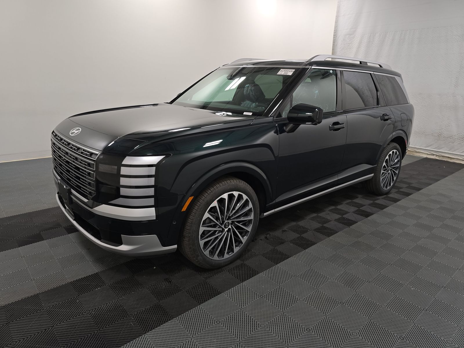 HYUNDAI CALLIGRAPH - 1