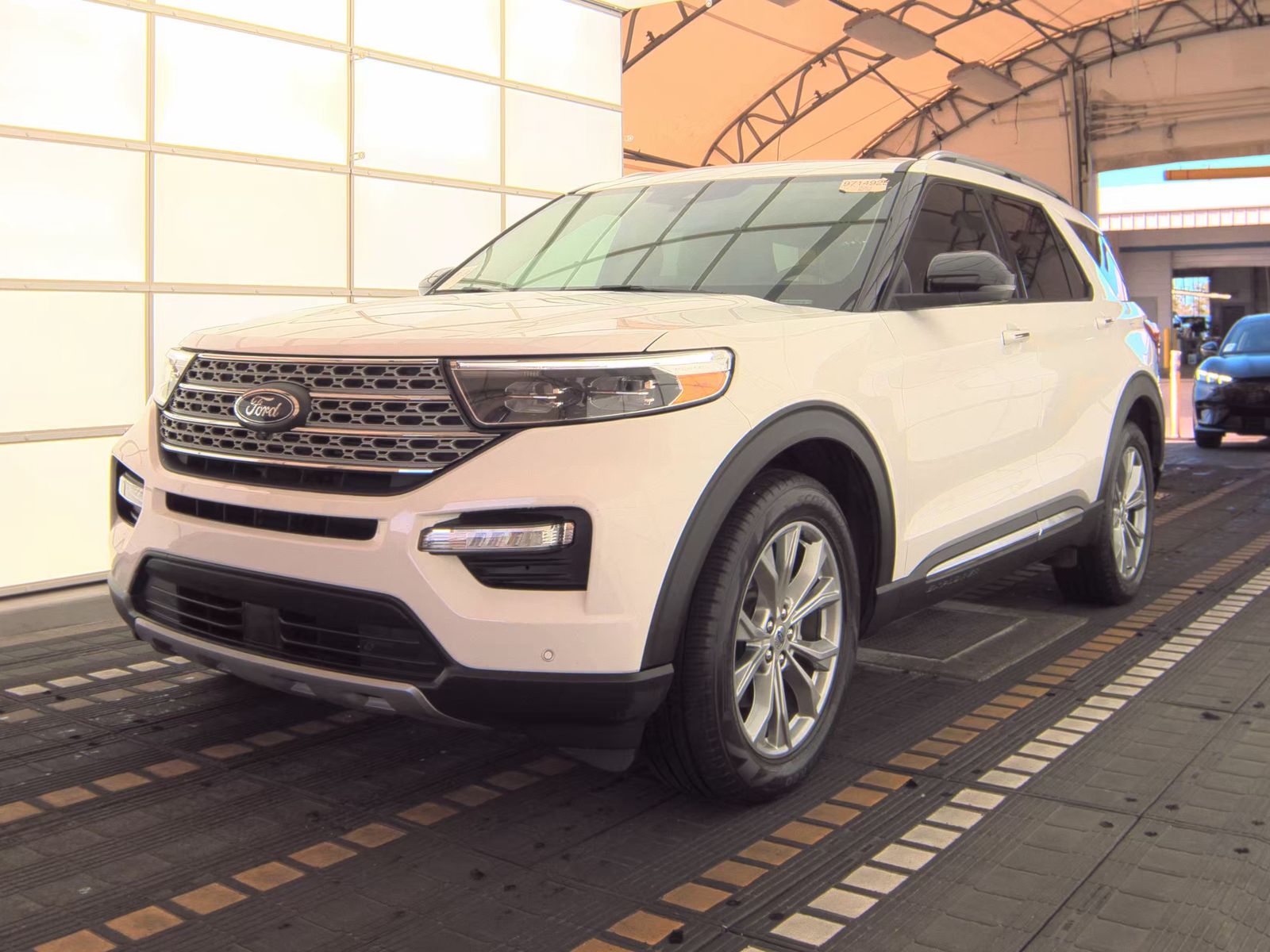 2023 Ford Explorer Limited FWD