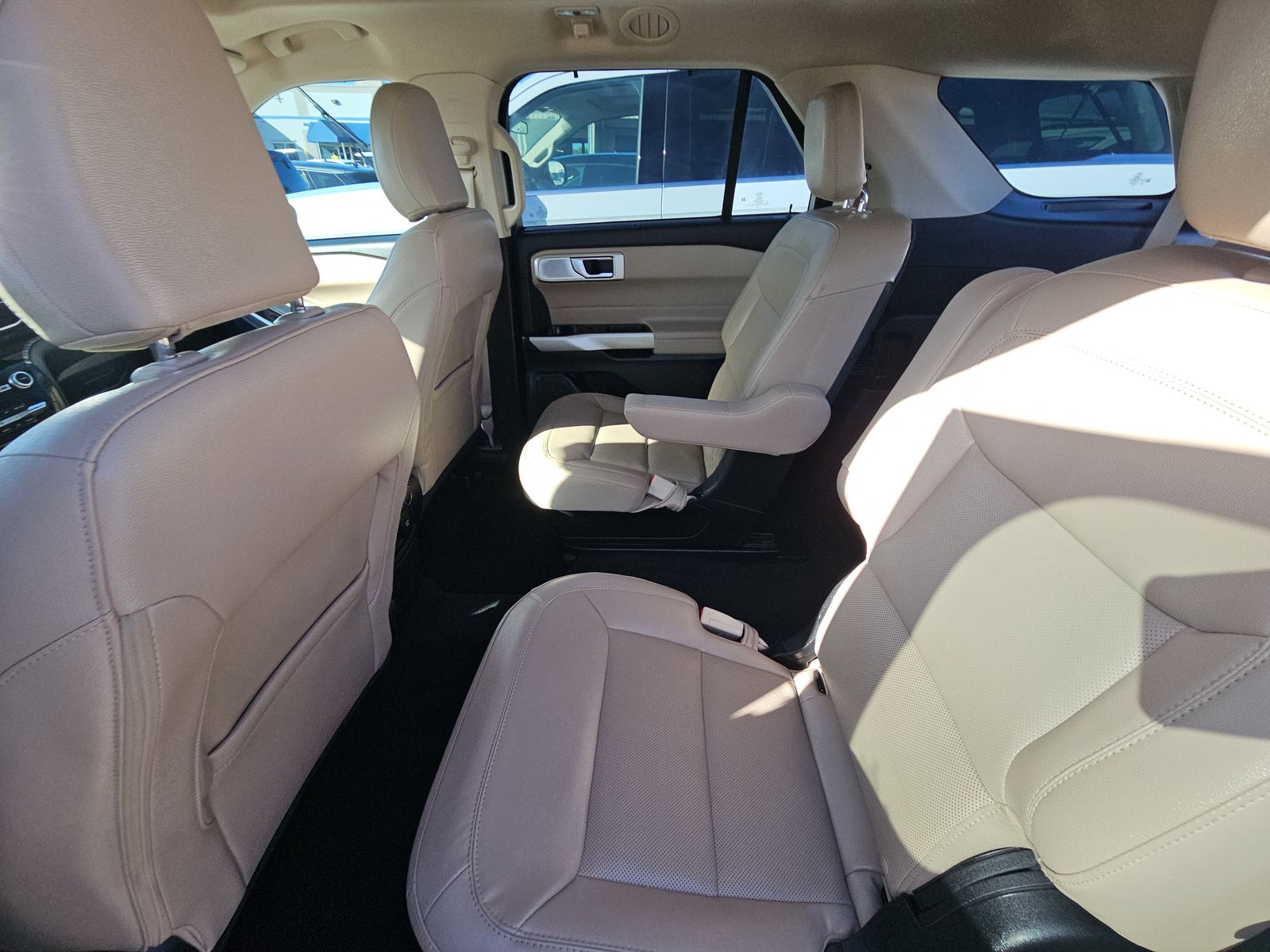 2023 Ford Explorer Limited FWD