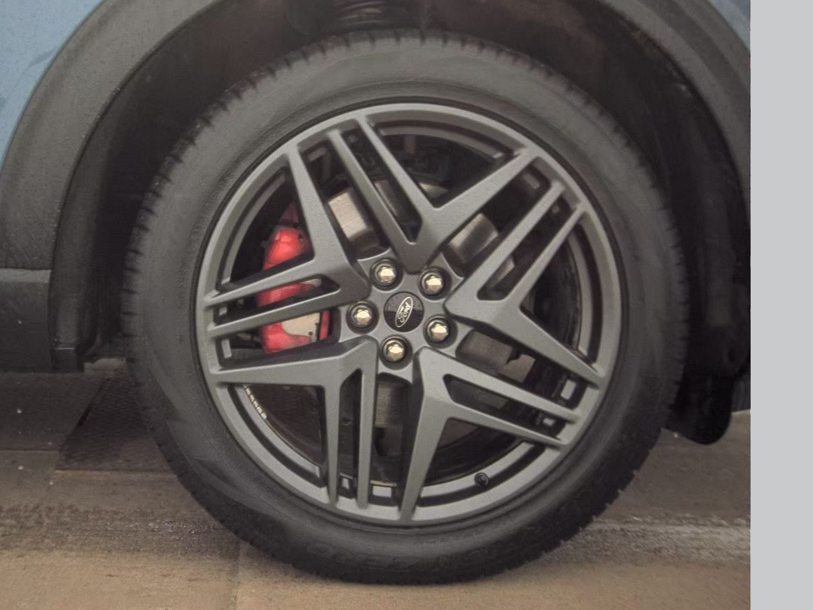 2025 Ford Explorer ST-Line AWD