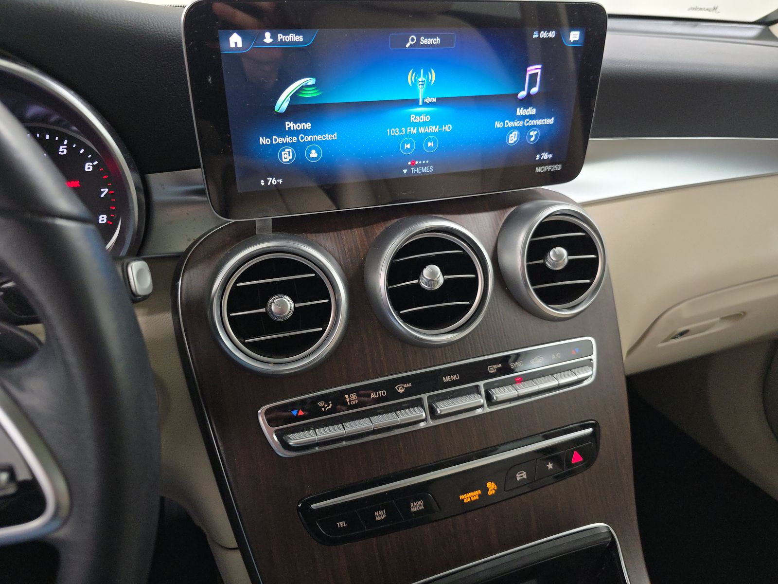 2022 Mercedes-Benz GLC GLC 300 RWD