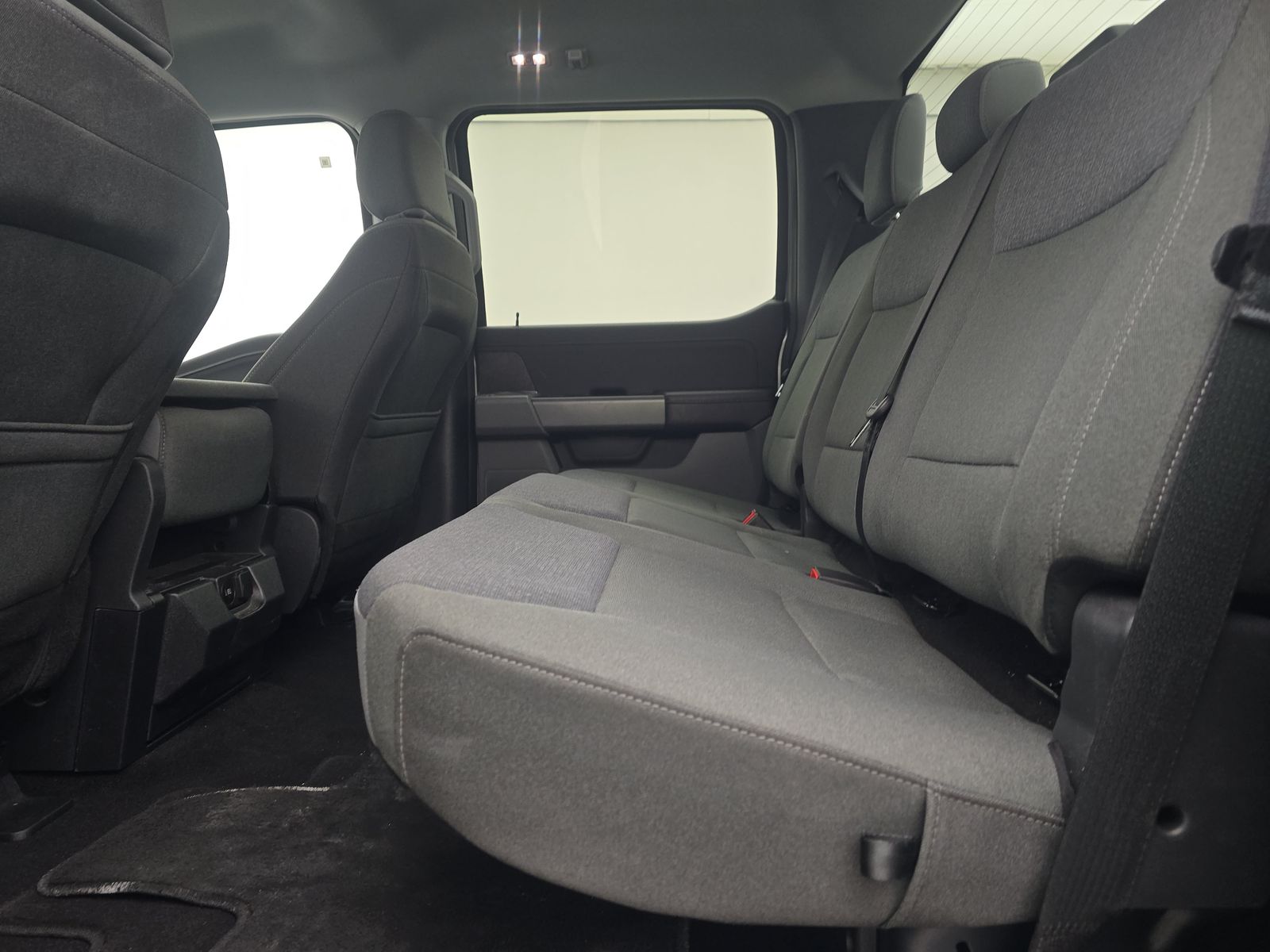 2025 Ford F-150 XLT AWD