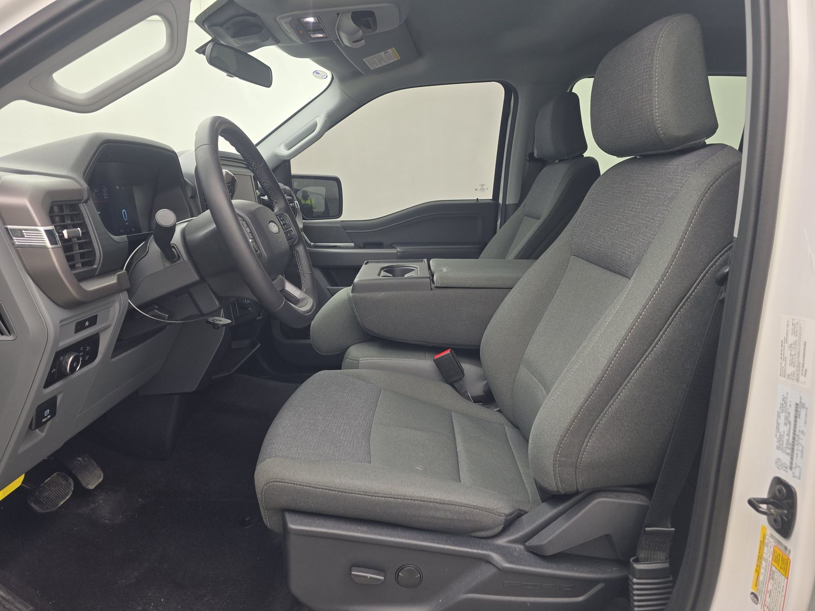 2025 Ford F-150 XLT AWD