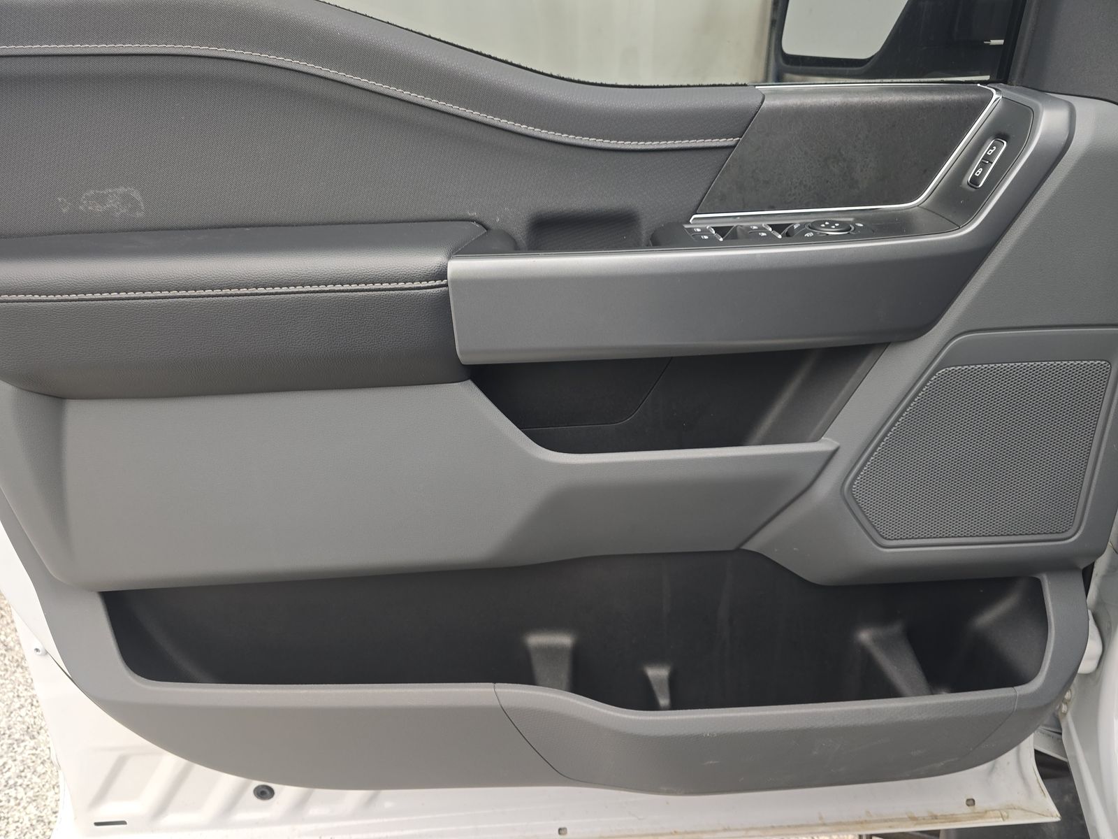 2025 Ford F-150 XLT AWD