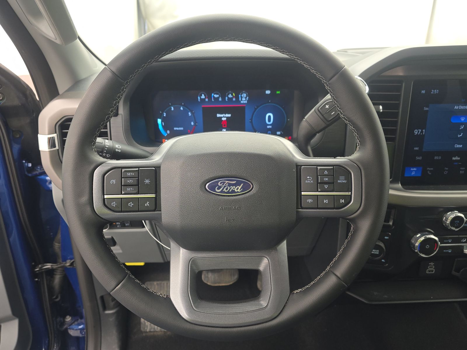 2025 Ford F-150 XLT AWD