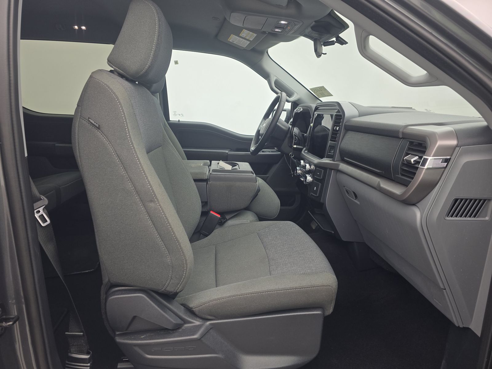 2025 Ford F-150 XLT AWD