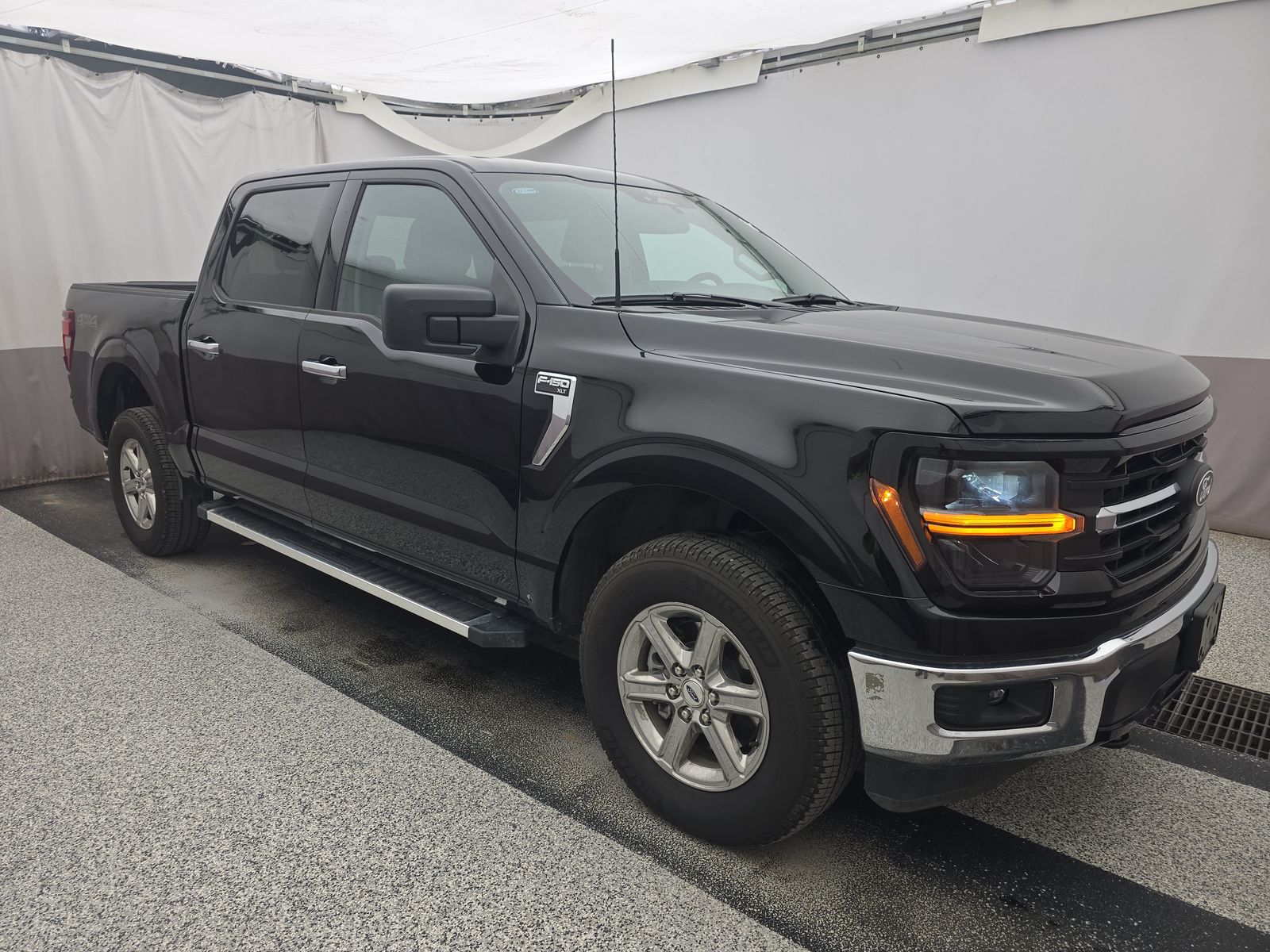 2025 Ford F-150 XLT AWD