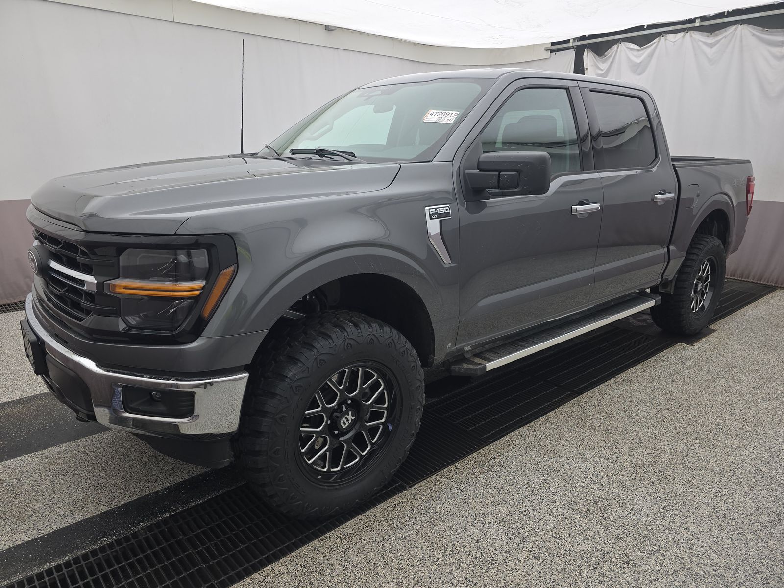 2025 Ford F-150 XLT AWD