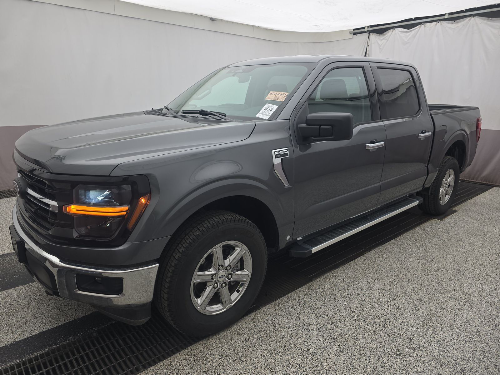 2025 Ford F-150 XLT AWD