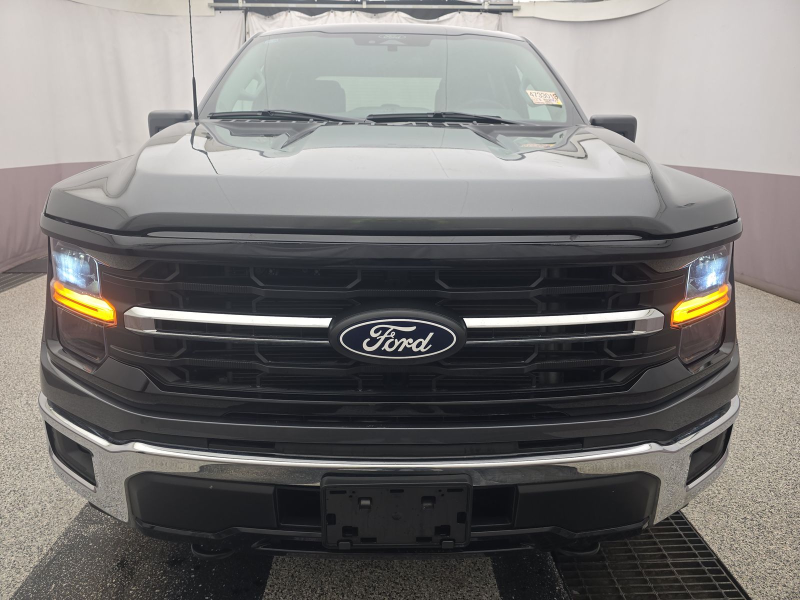 2025 Ford F-150 XLT AWD