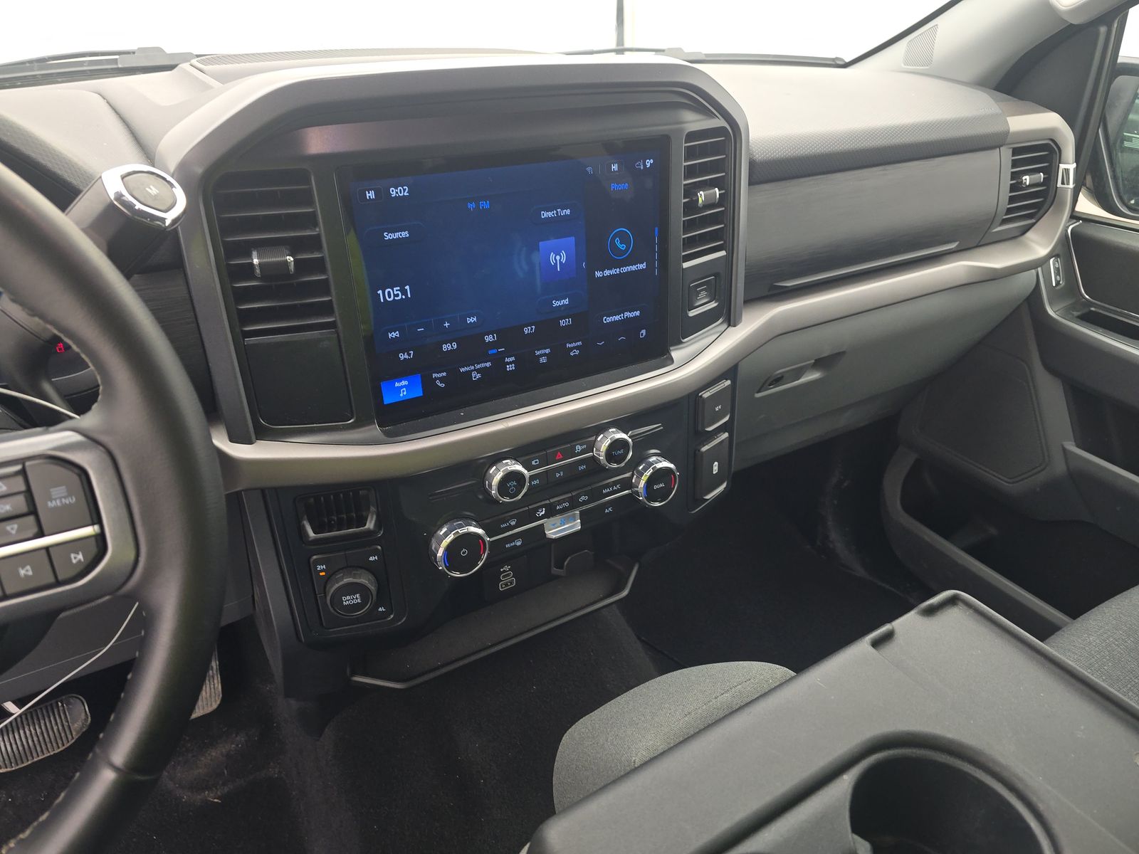 2025 Ford F-150 XLT AWD