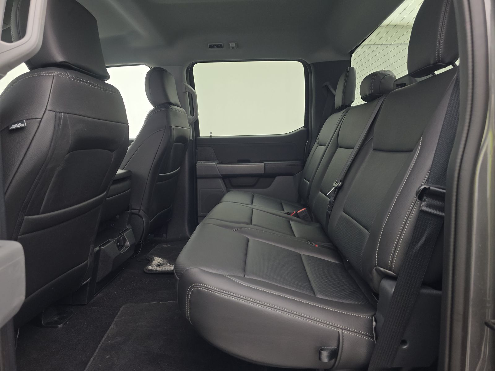 2025 Ford F-150 XLT AWD