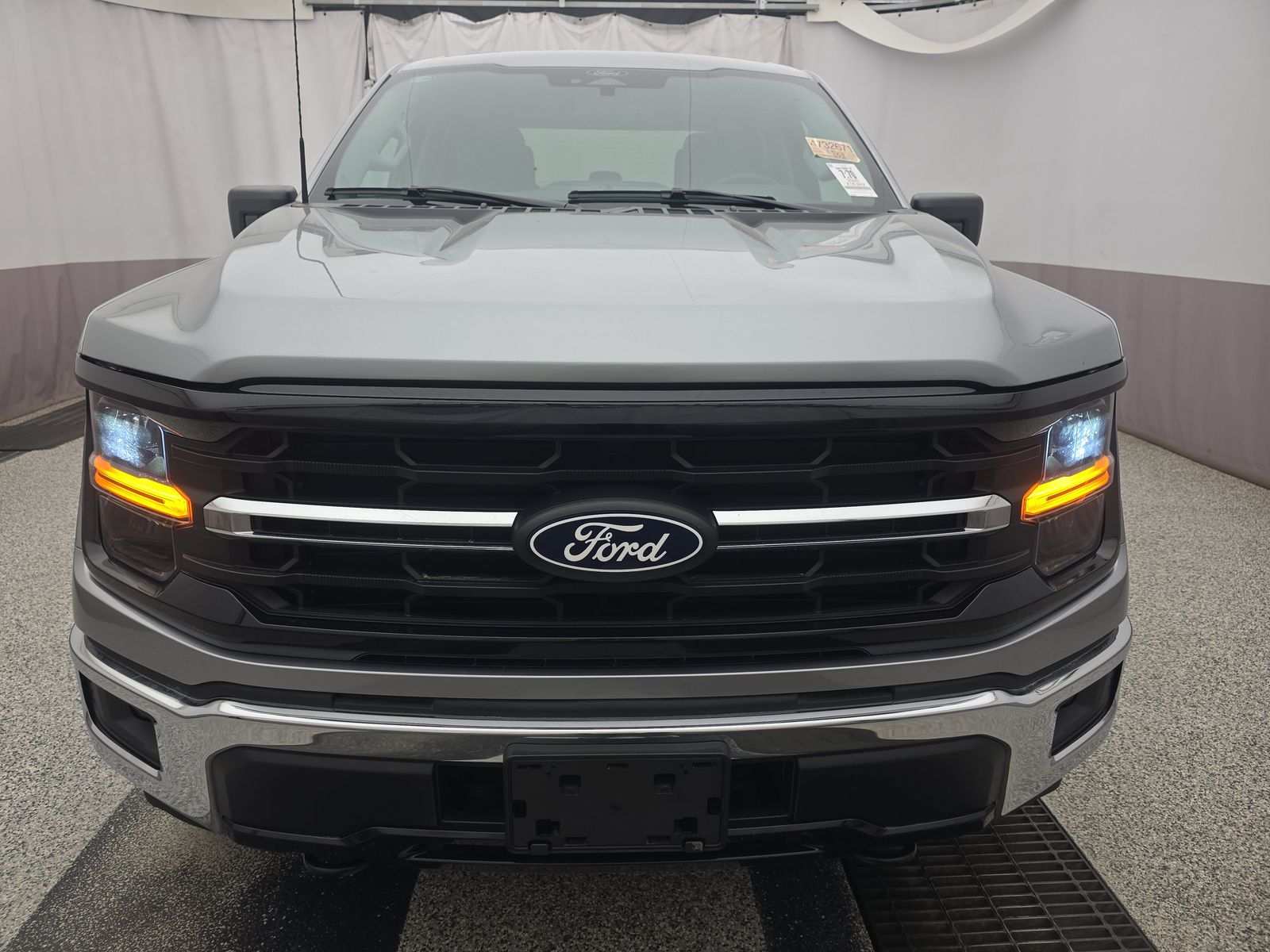 2025 Ford F-150 XLT AWD