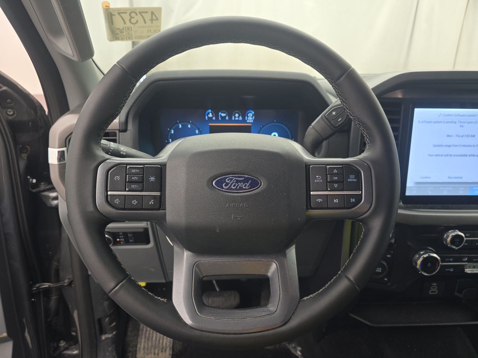 2025 Ford F-150 XLT AWD