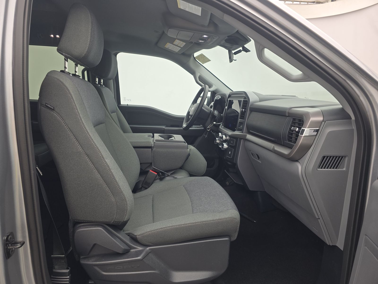 2025 Ford F-150 XLT AWD