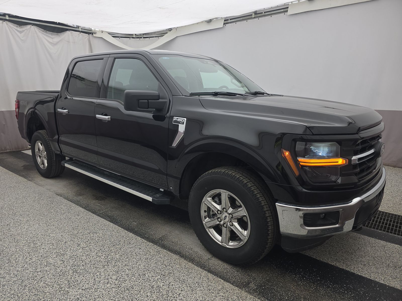 2025 Ford F-150 XLT AWD