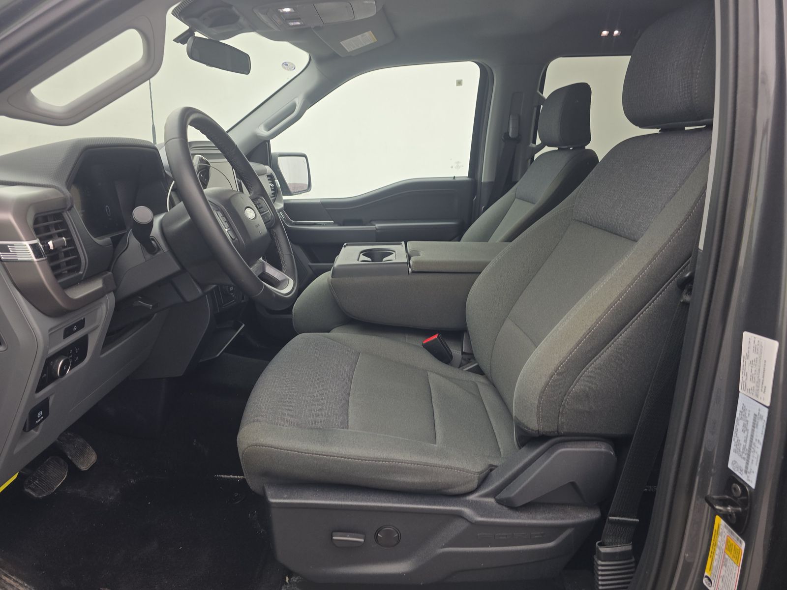 2025 Ford F-150 XLT AWD