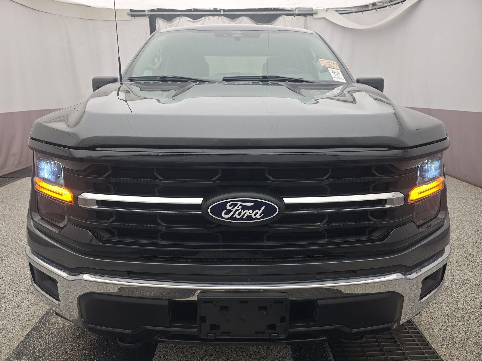 2025 Ford F-150 XLT AWD