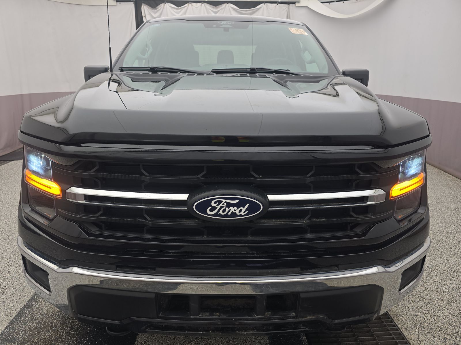 2025 Ford F-150 XLT AWD