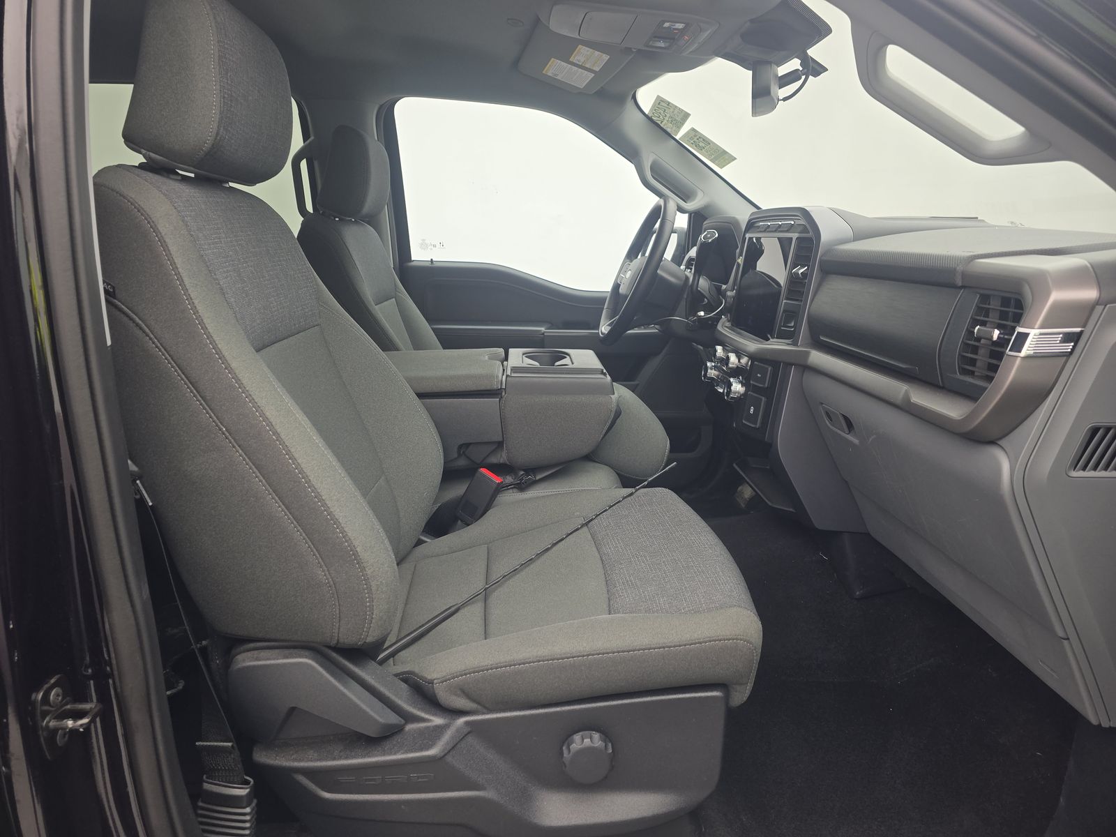 2024 Ford F-150 XLT AWD