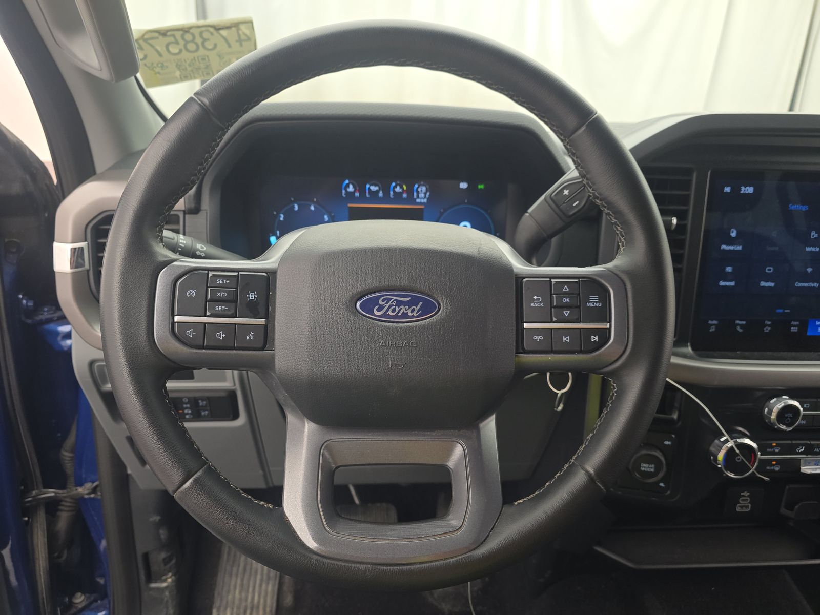 2025 Ford F-150 XLT AWD