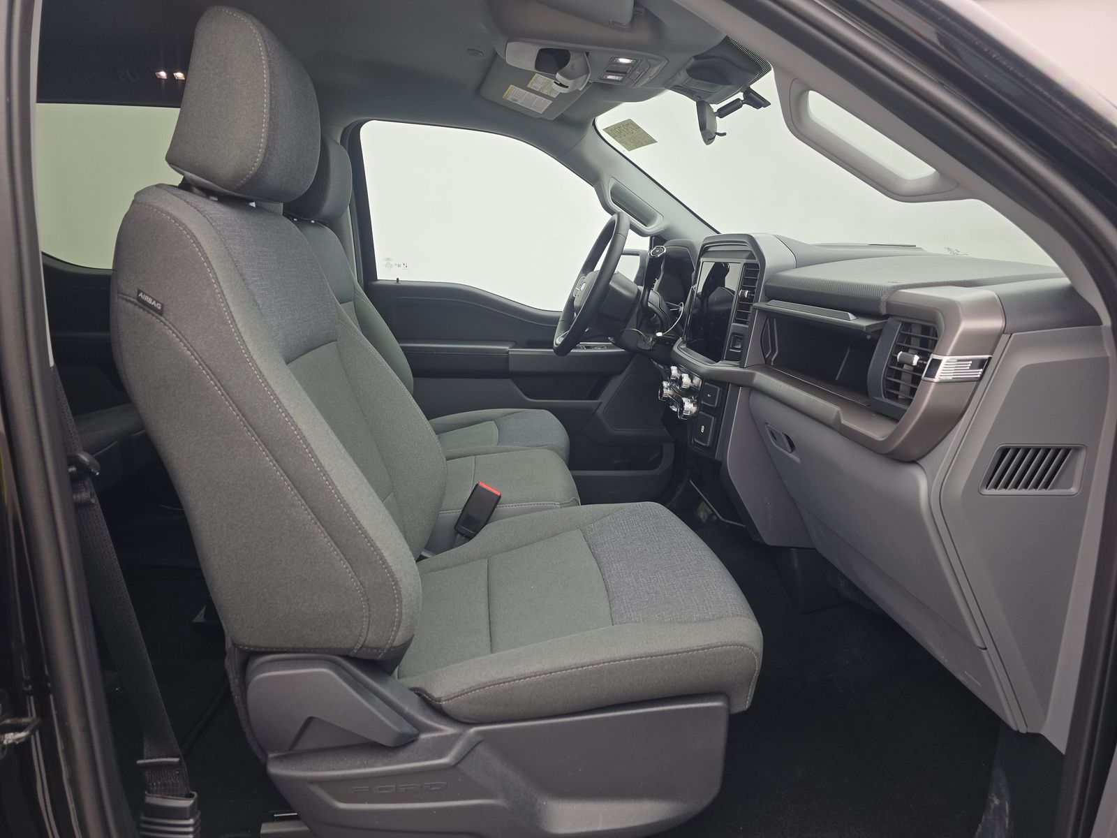 2025 Ford F-150 XLT AWD