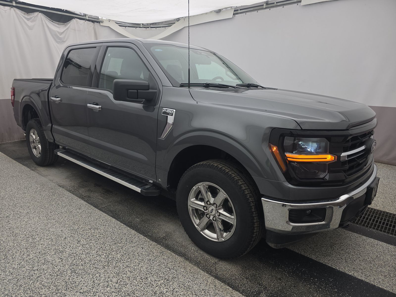 2025 Ford F-150 XLT AWD