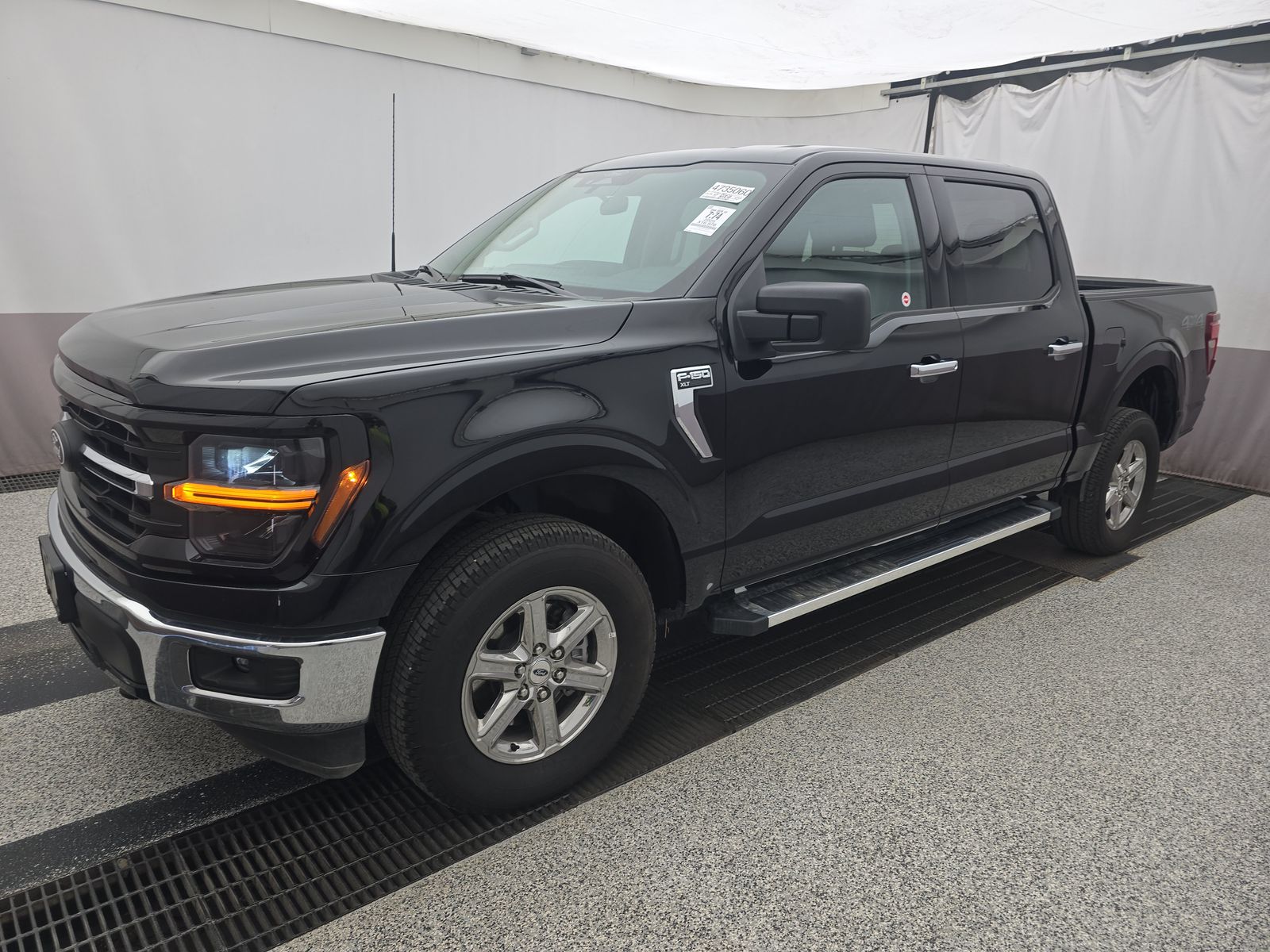 2025 Ford F-150 XLT AWD