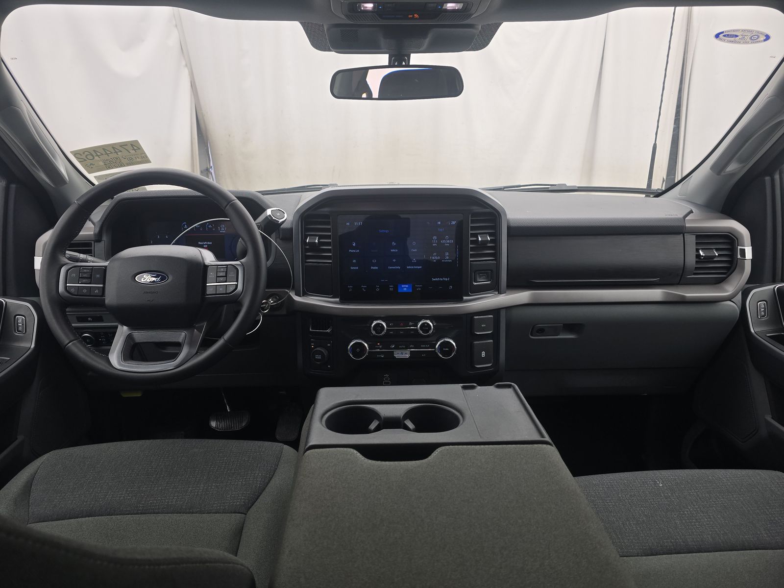 2025 Ford F-150 XLT AWD