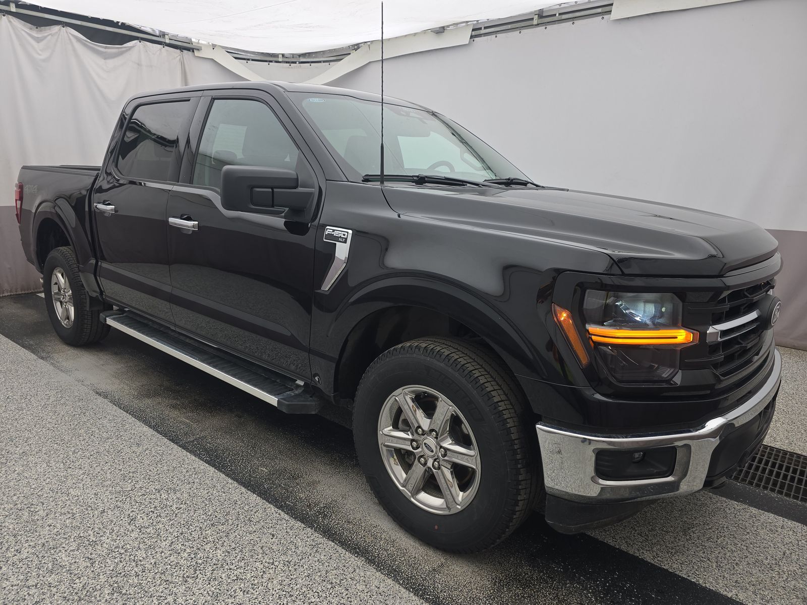 2025 Ford F-150 XLT AWD