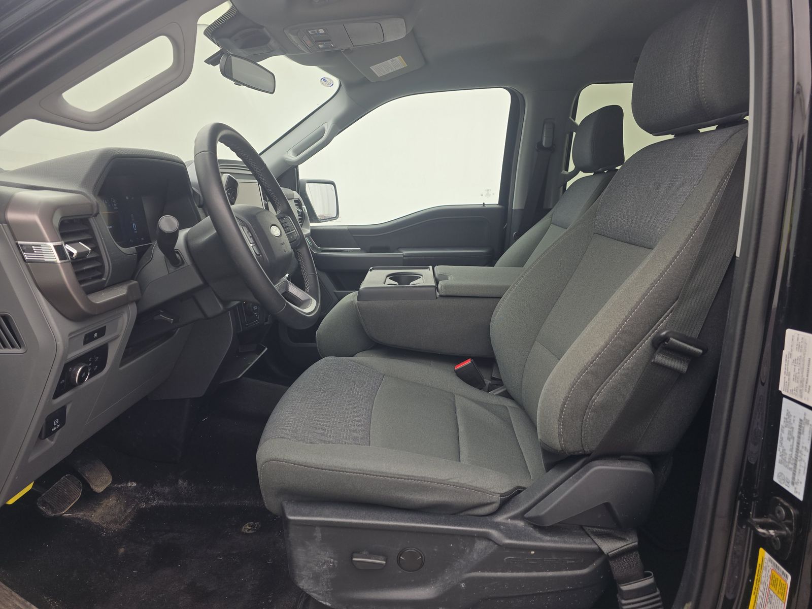 2025 Ford F-150 XLT AWD