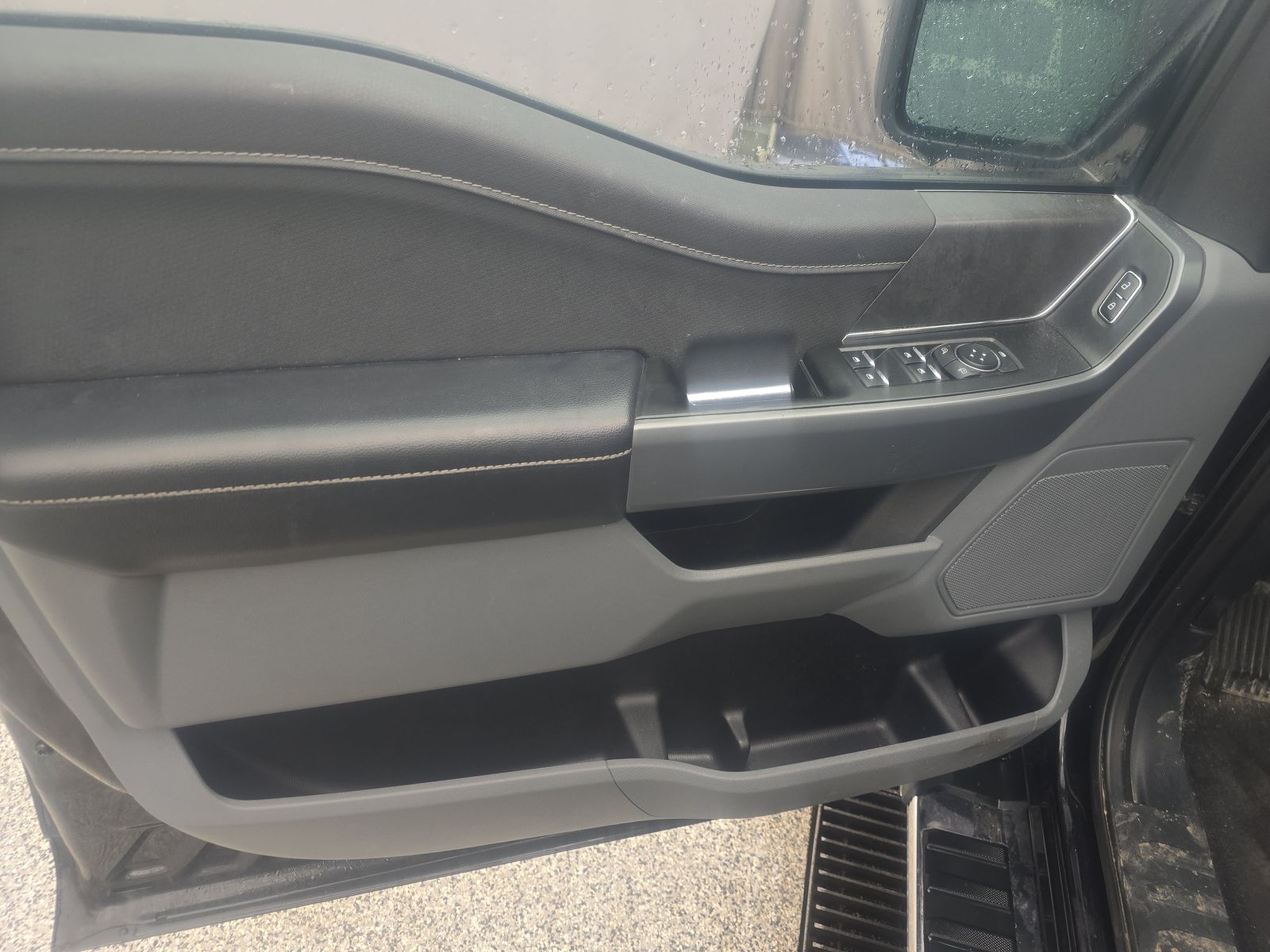 2024 Ford F-150 XLT AWD